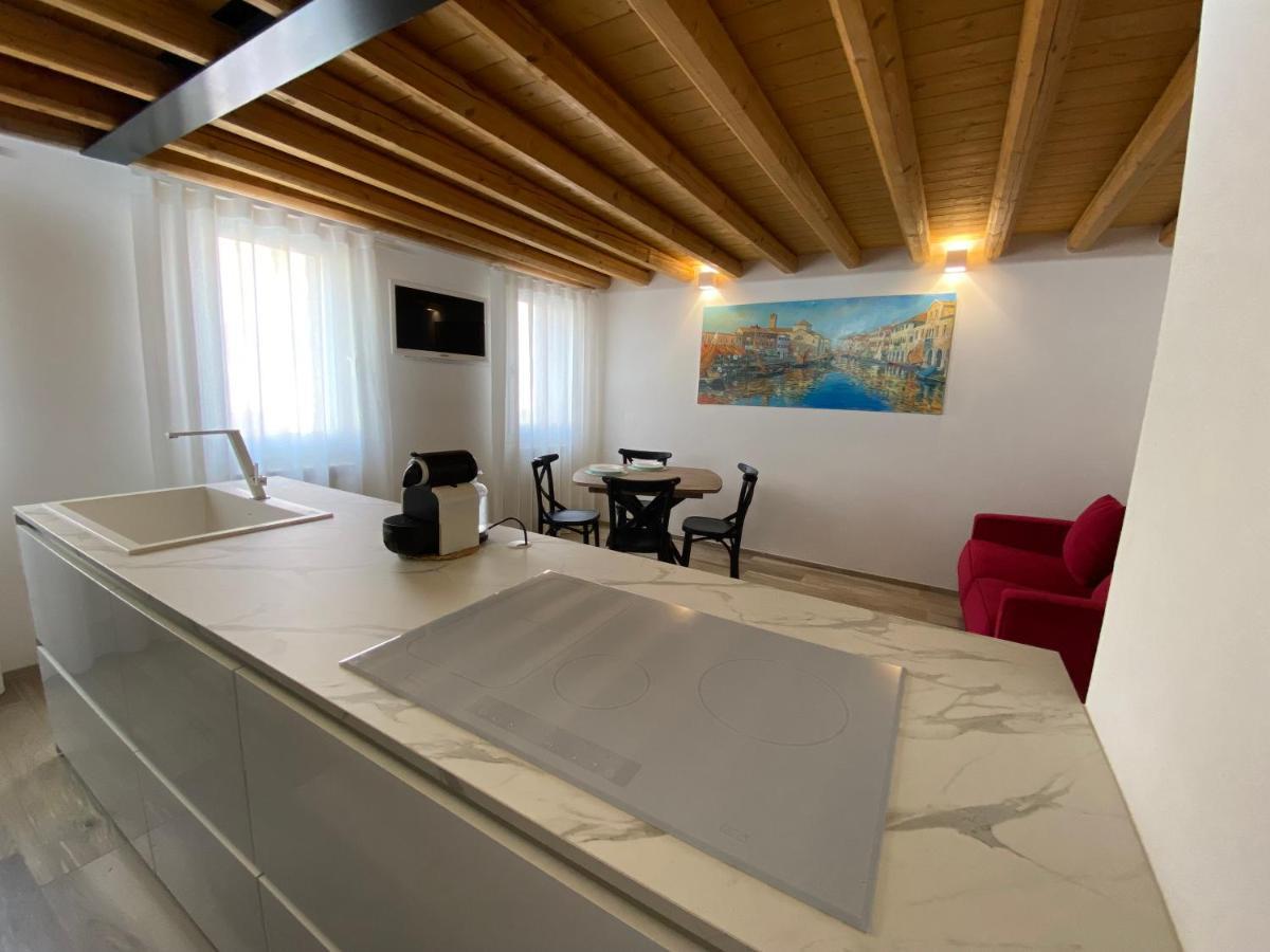 Elva Suite House Чоджия Екстериор снимка